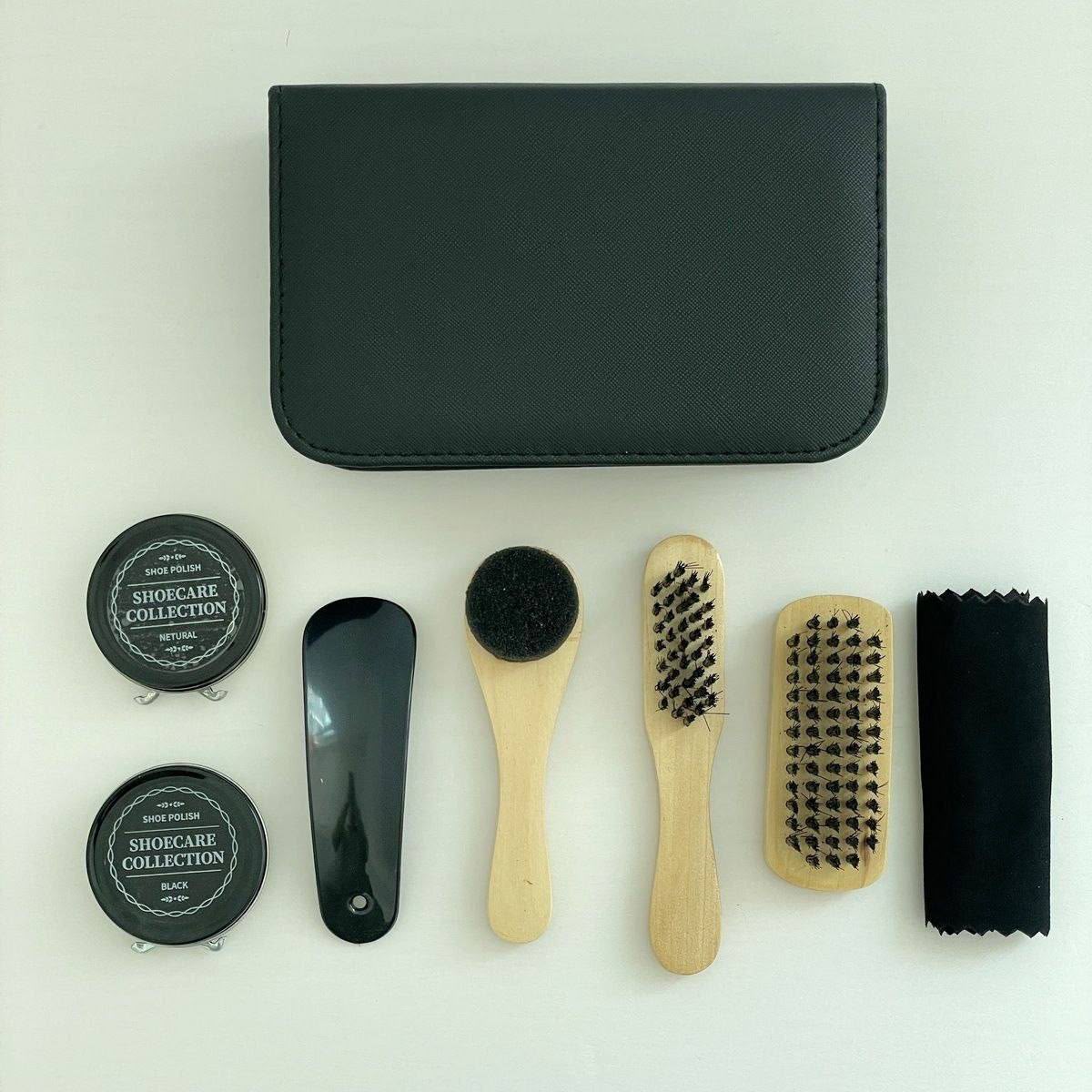 Shoe polish kit