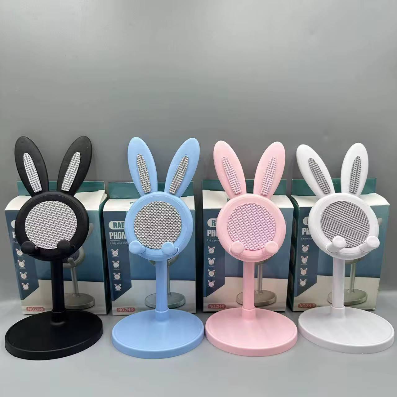 Teddy bear phone holder